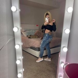 Meet your Posher, Fernanda